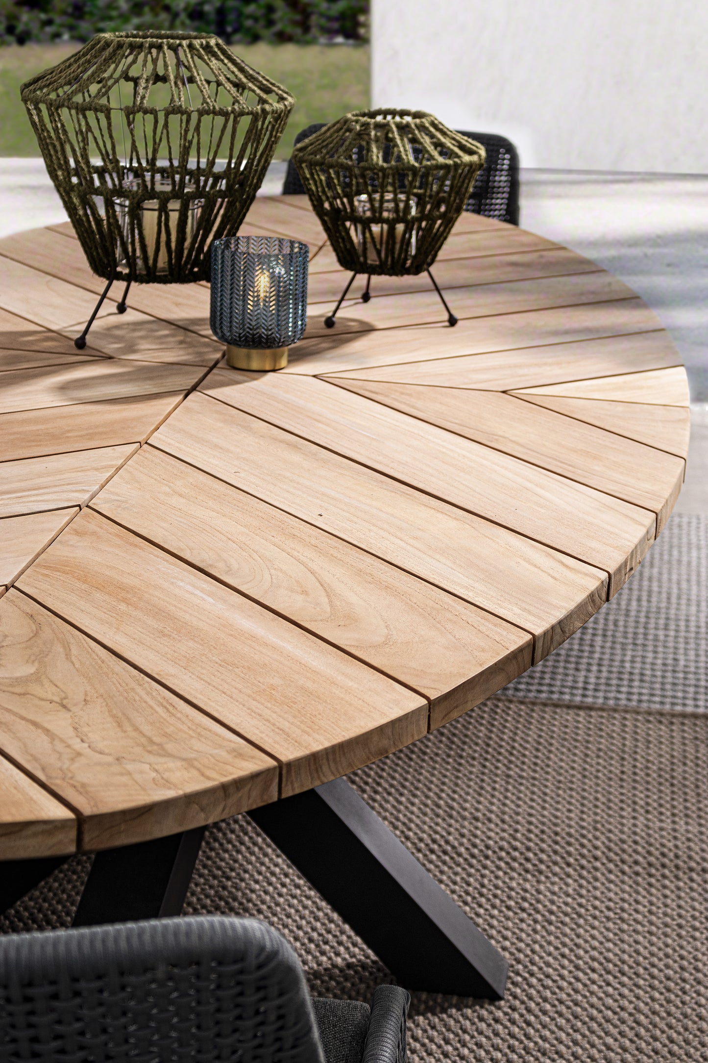 Bizzotto Palmdale Carbon Oval Garden Table 240 x 110 cm