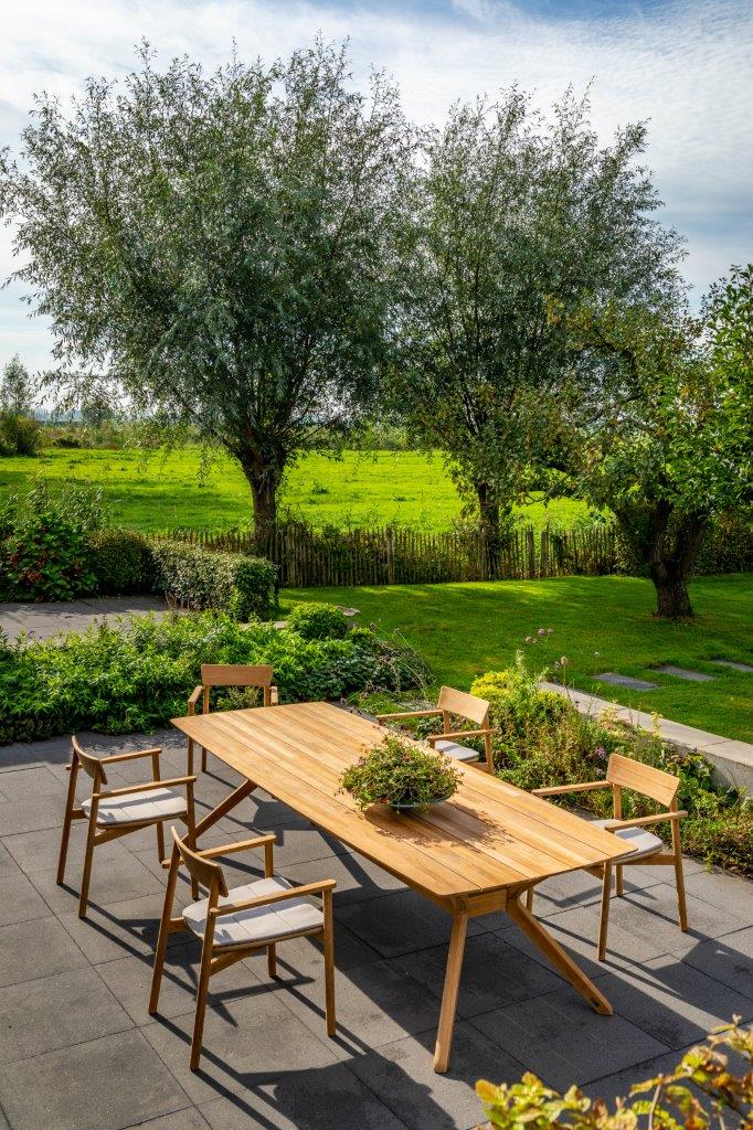 Traditional Teak Carmen Teak Garden Table 220 x 102 cm