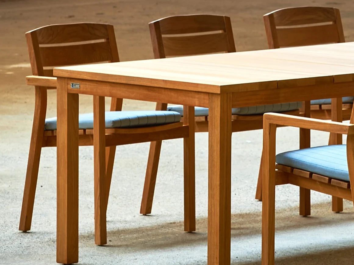 Traditional Teak Floris Teak Garden Table 152 x 91 cm