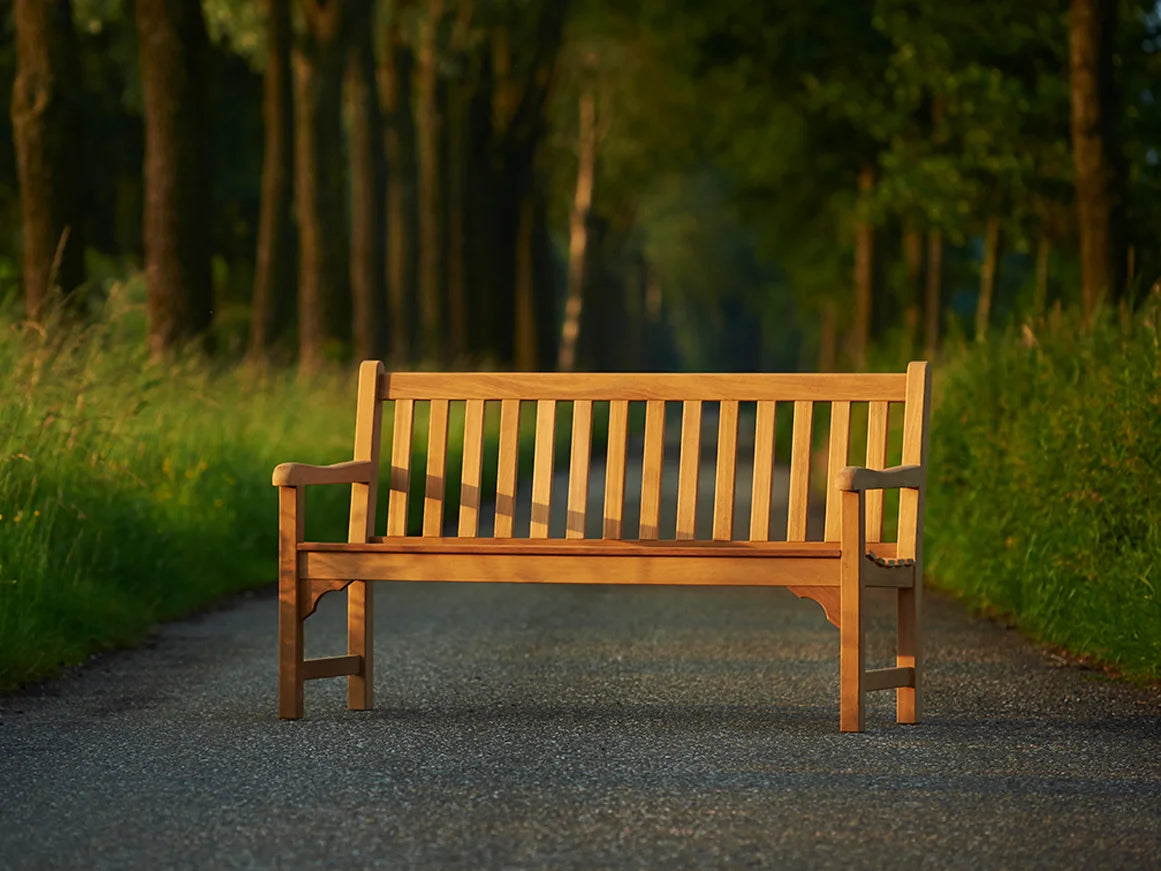 Traditionelle Teakholz-Gartenbank Anna 150 cm