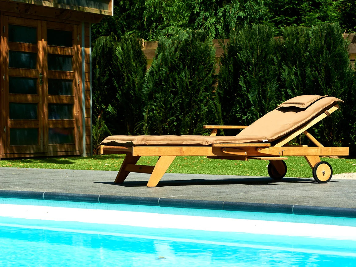 Traditional Teak Leah Teak Lounger