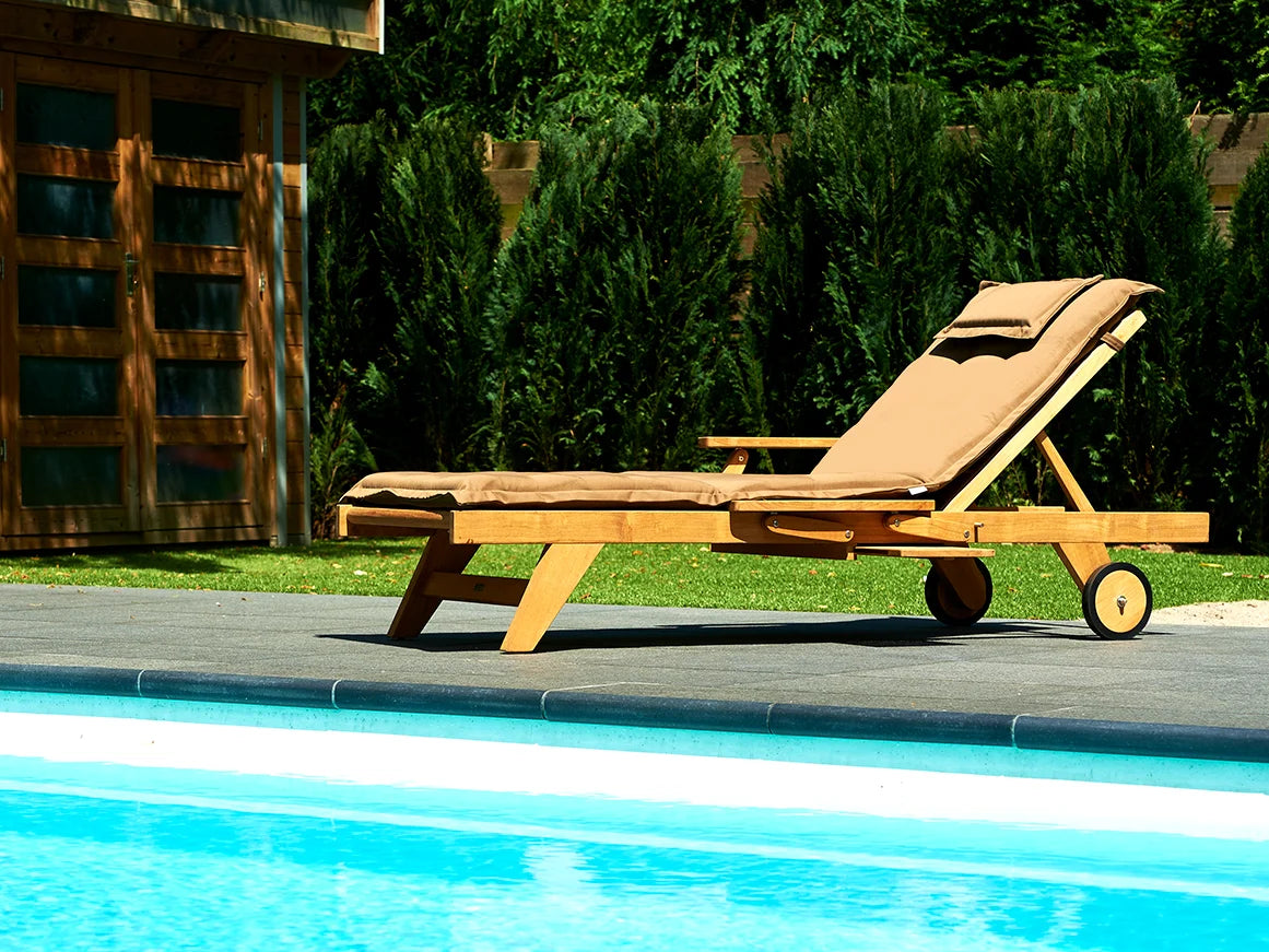 Traditional Teak Leah Teak Lounger