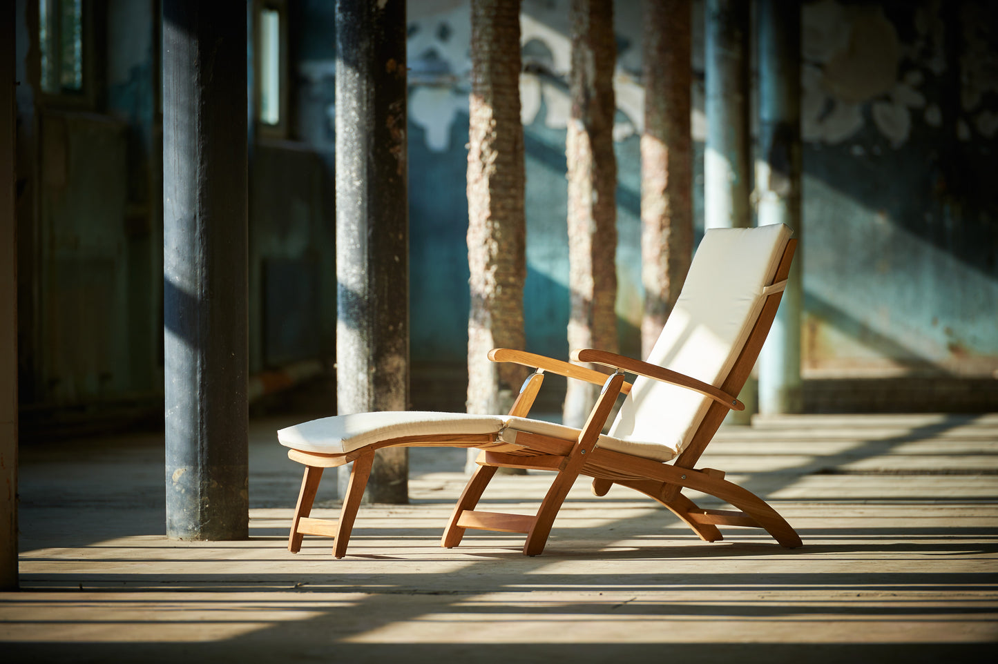 Traditional Teak Alexandra Teak Deckchair